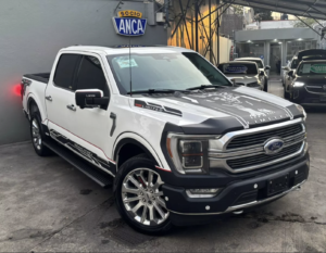 Ford Lobo 2022 3.5 doble cabina limited hev