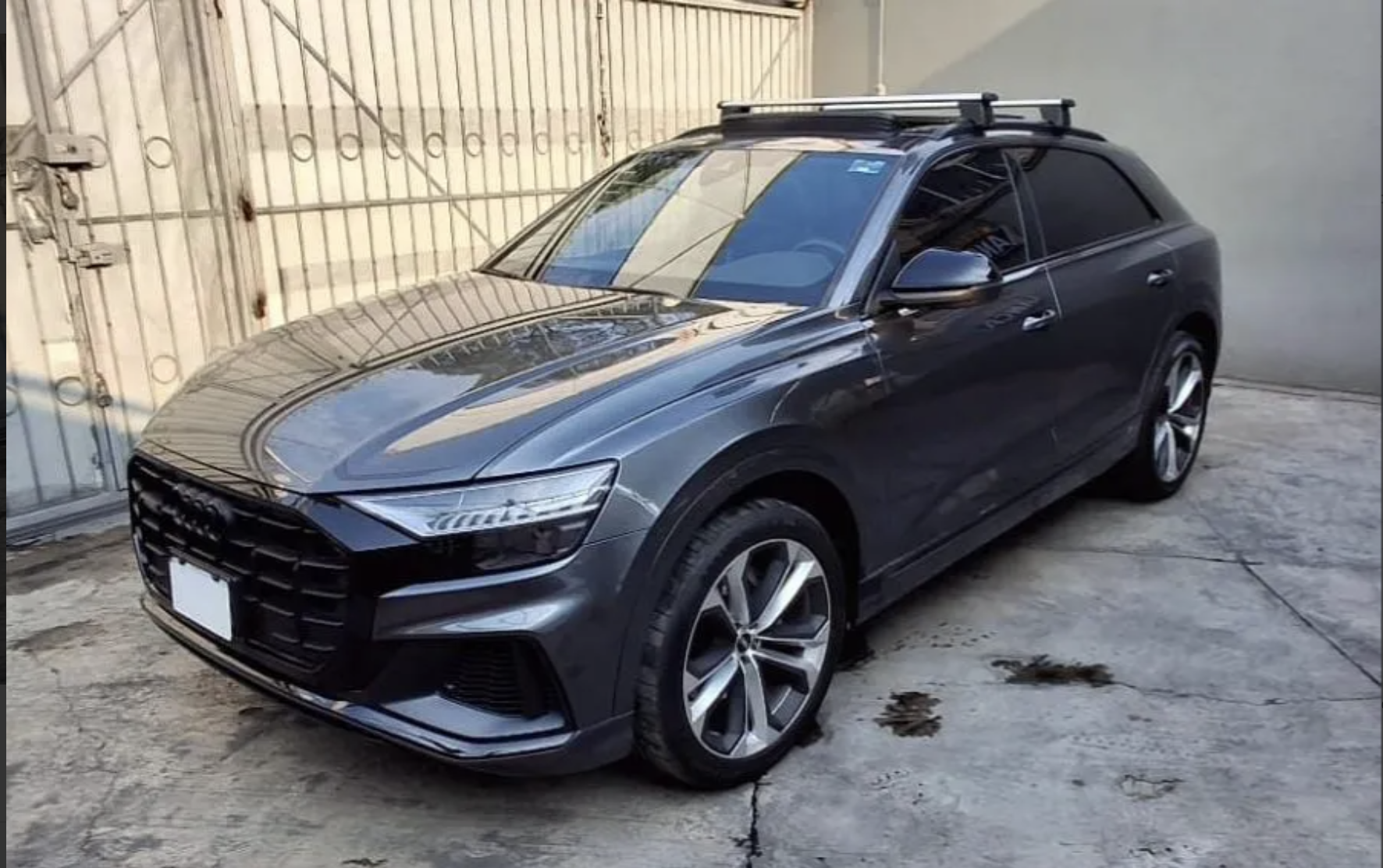 Screenshot 2025-11-04 at 15.40.30 En venta Audi Q8 en CDMX tlalpan 2023